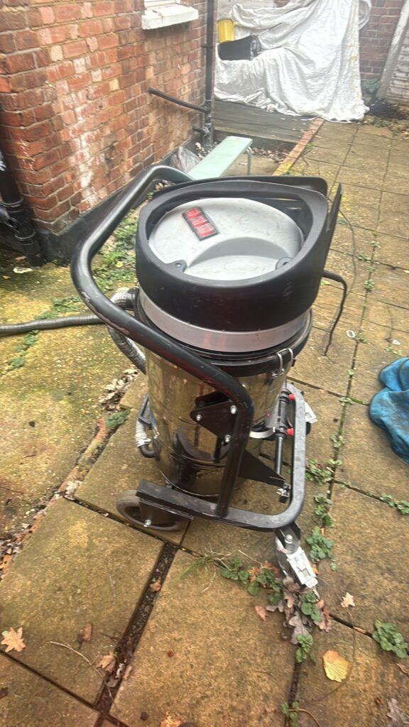 skyvac gutter cleaning system